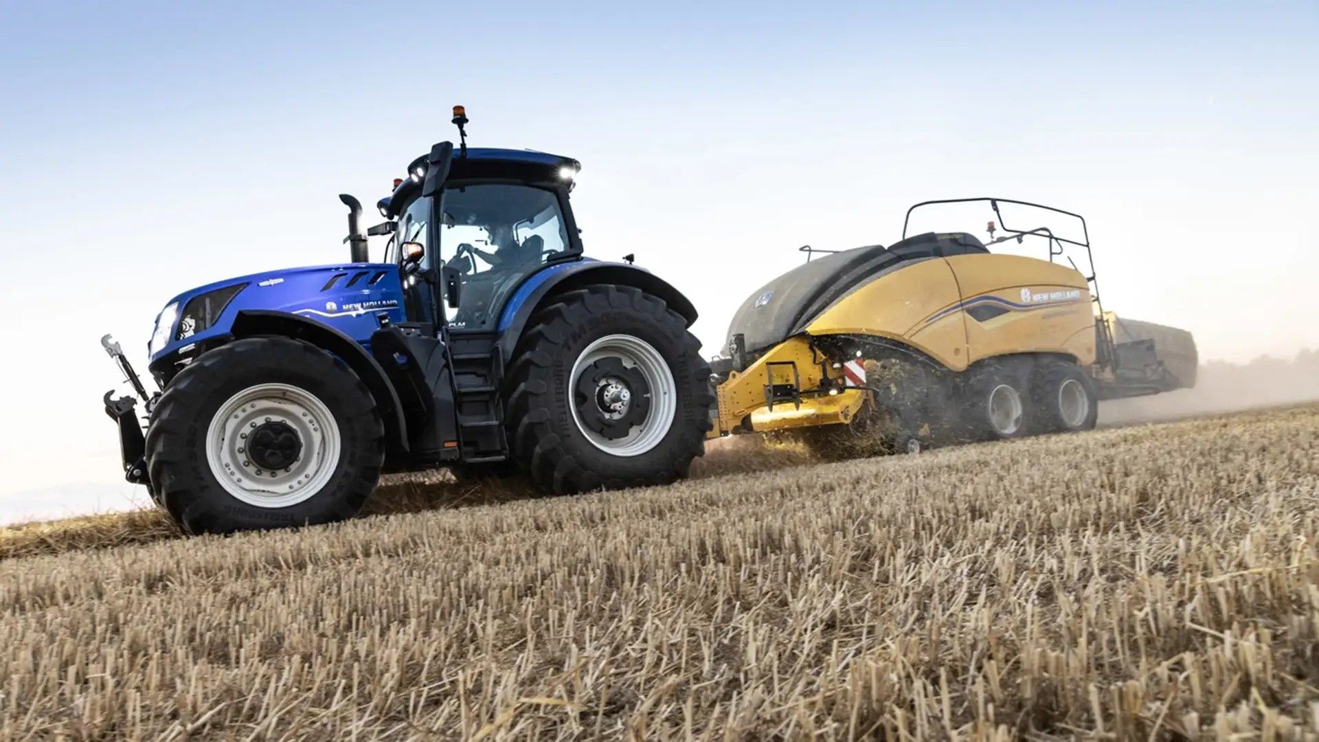 New Holland BigBaler 890 Plus CropCutter