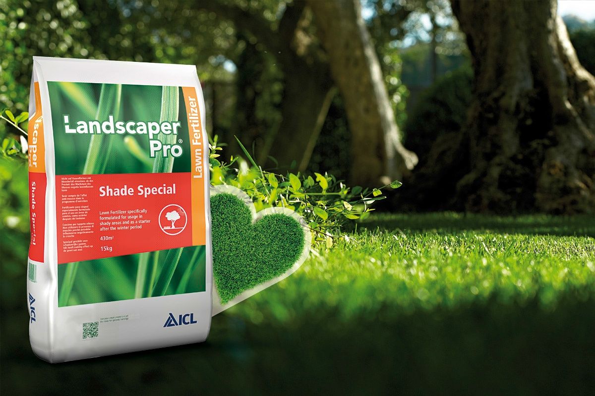 Nawóz do trawnika z żelazem - Landscaper Pro Shade Special Nawóz do trawnika z żelazem - Landscaper Pro Shade Special