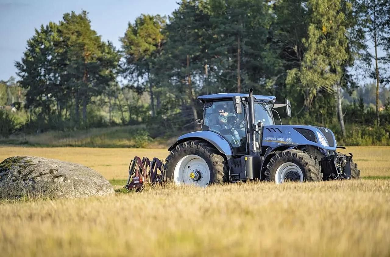 New Holland T7 245 