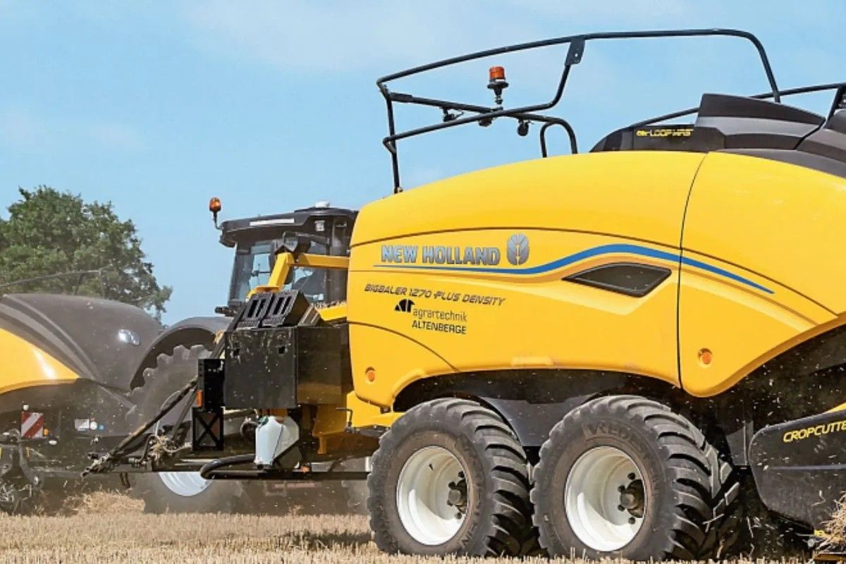 New Holland BigBaler 1270 Plus Packer