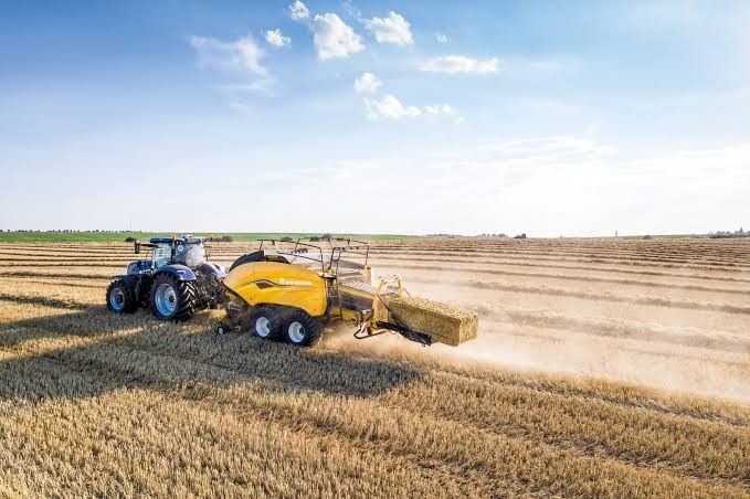 New Holland BigBaler 1270 Plus CropCutter