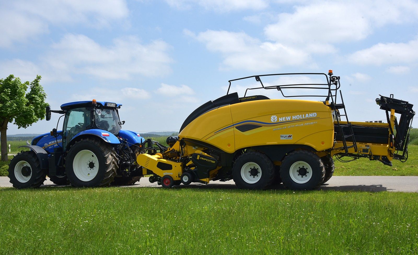 New Holland BigBaler 1270 Plus CropCutter