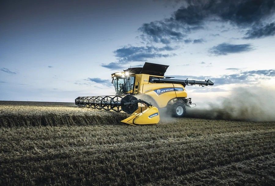 New Holland CR 8.80