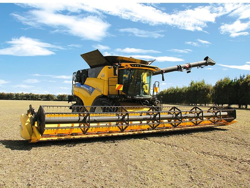 New Holland CR 10