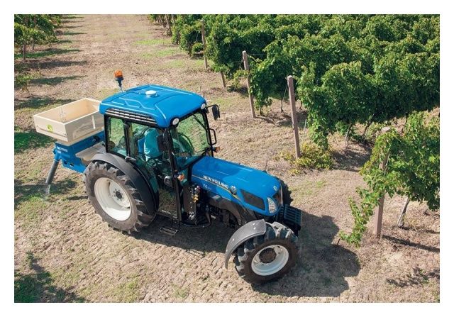 New Holland T4 120V