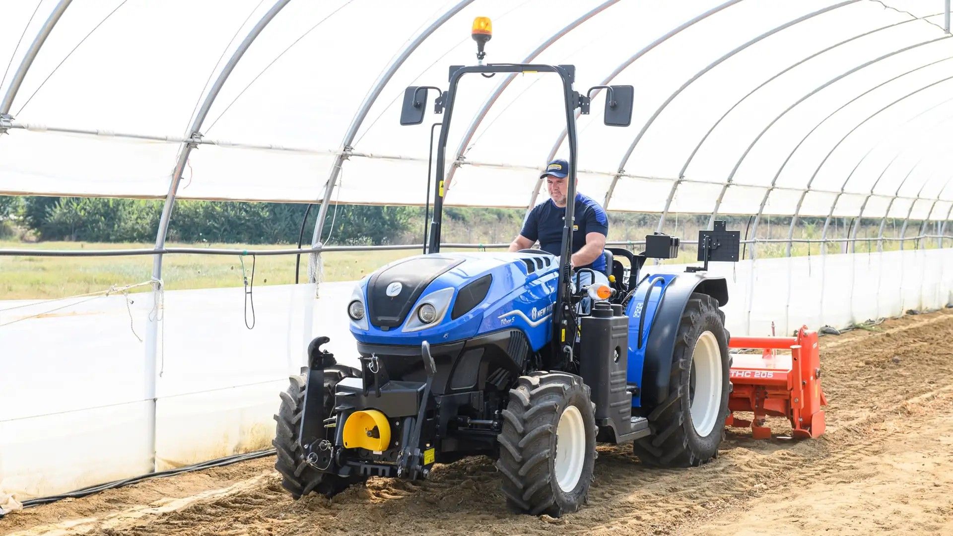 New Holland T4 80F S