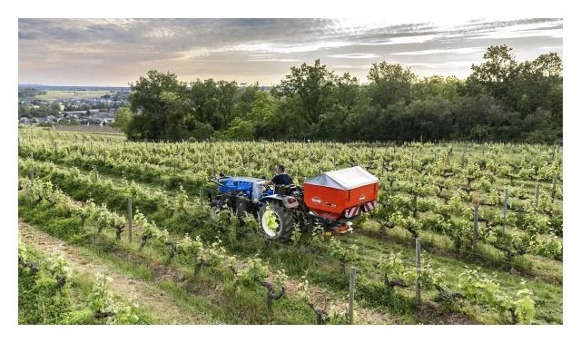 New Holland T4 110F S