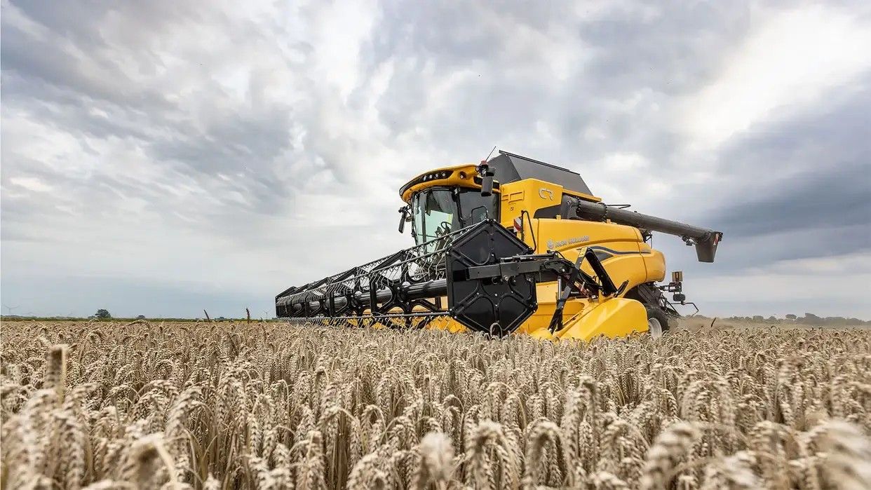 New Holland CR 8.80