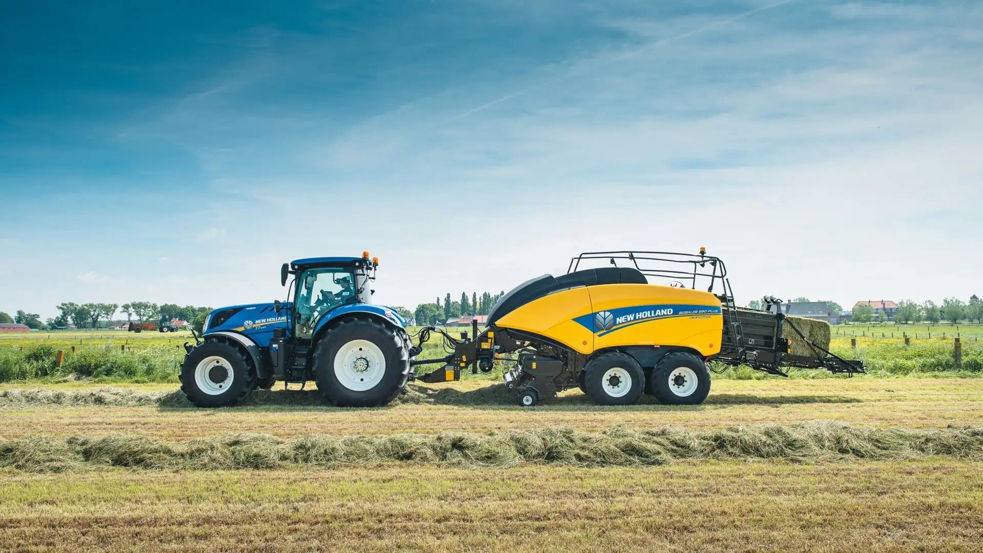 New Holland BigBaler 870 Plus Packer-Cutter