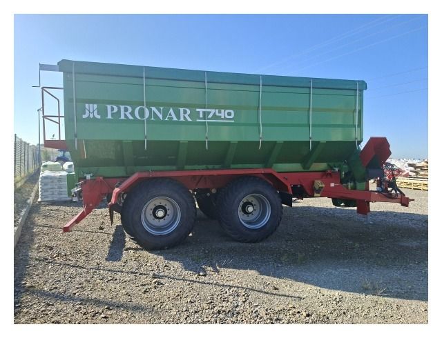 PRONAR T740
